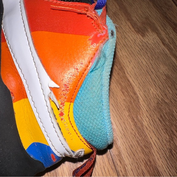 Nike Space Jam Sneakers - Picture 7 of 11